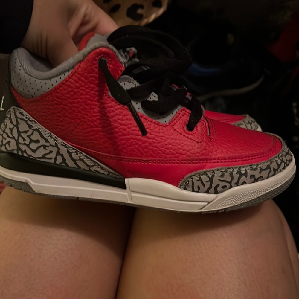 Jordan 3s